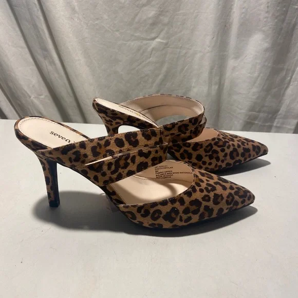 Seven dials tan/black animal print slides with 2.2” heel size 6 NWT - Picture 2 of 6